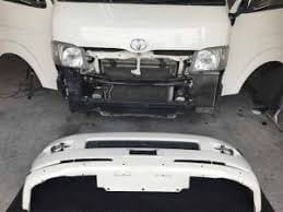 ハイエースカスタム 継続車検 2型 フォグランプ取付 福岡のハイエース専門店プレステージ